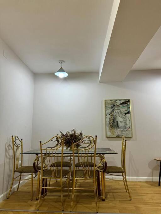 Apartment Urban Comfort Downtown Tirana